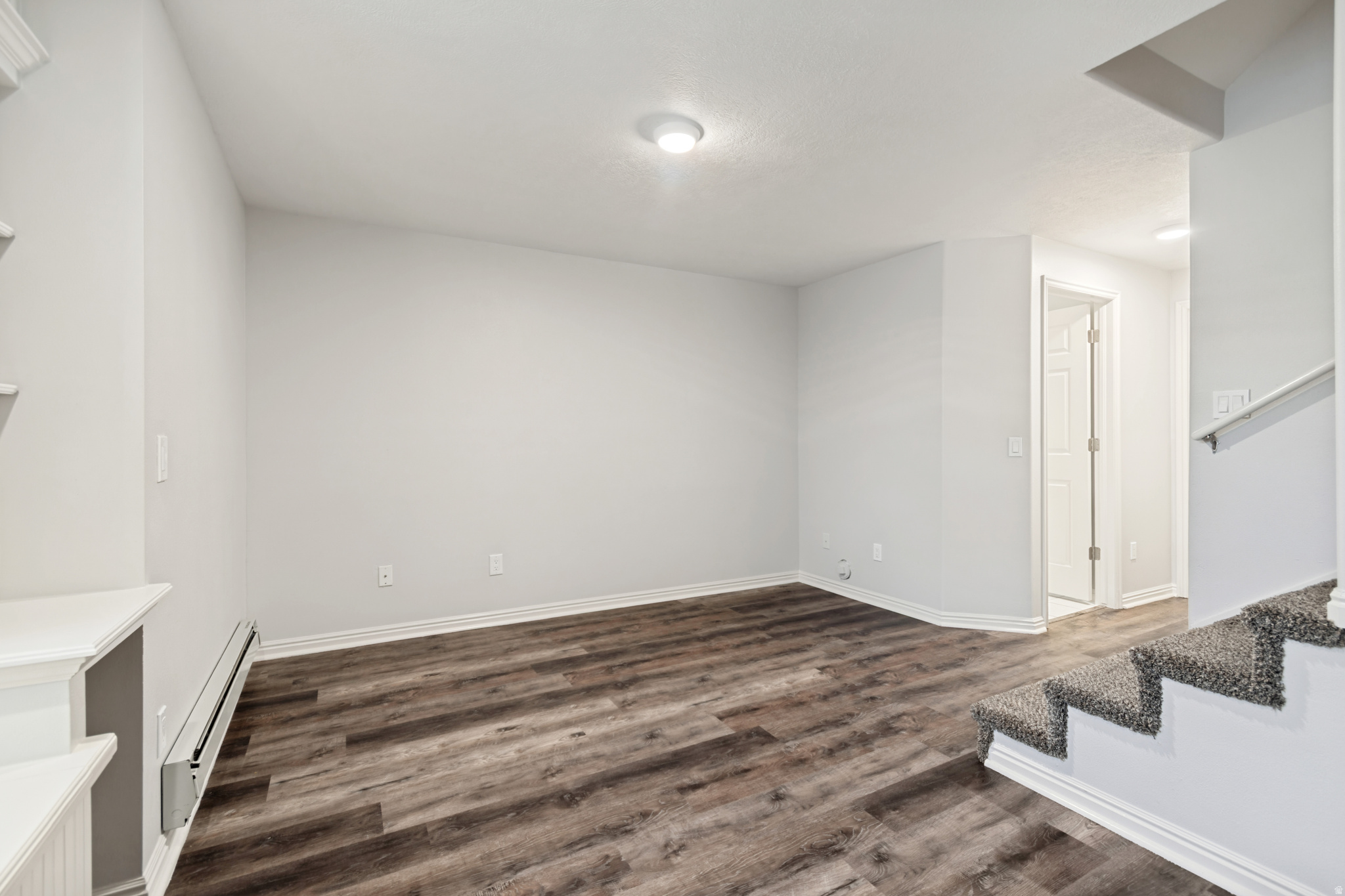 ABBY CONDO - Residential