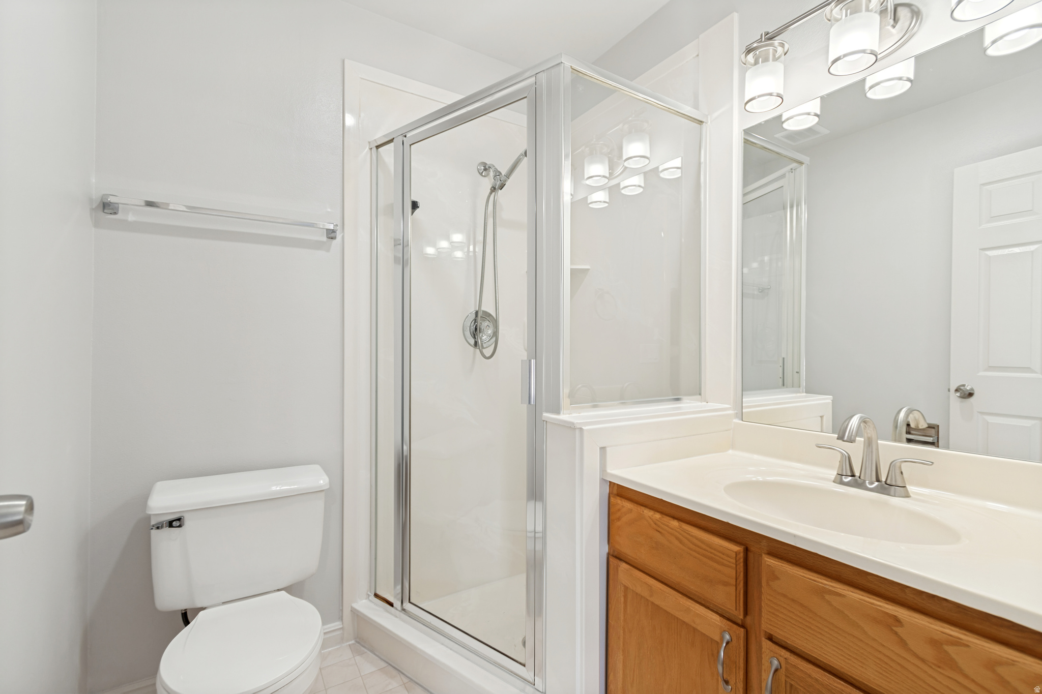 ABBY CONDO - Residential