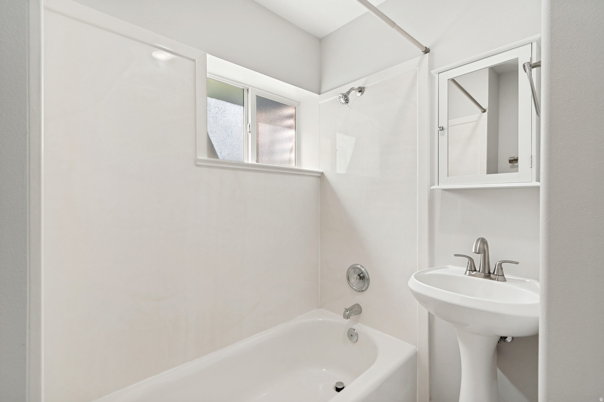 ABBY CONDO - Residential