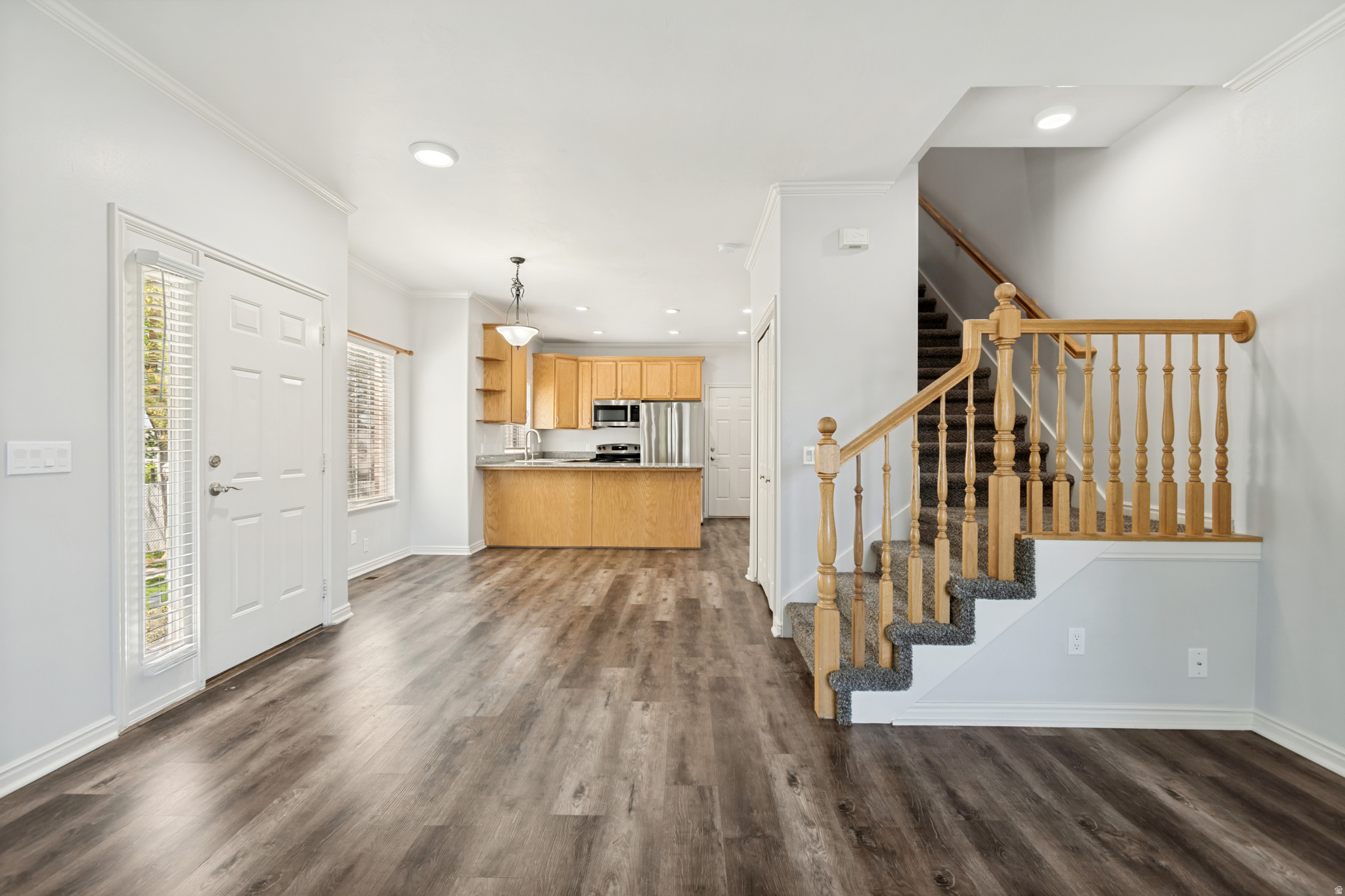 ABBY CONDO - Residential