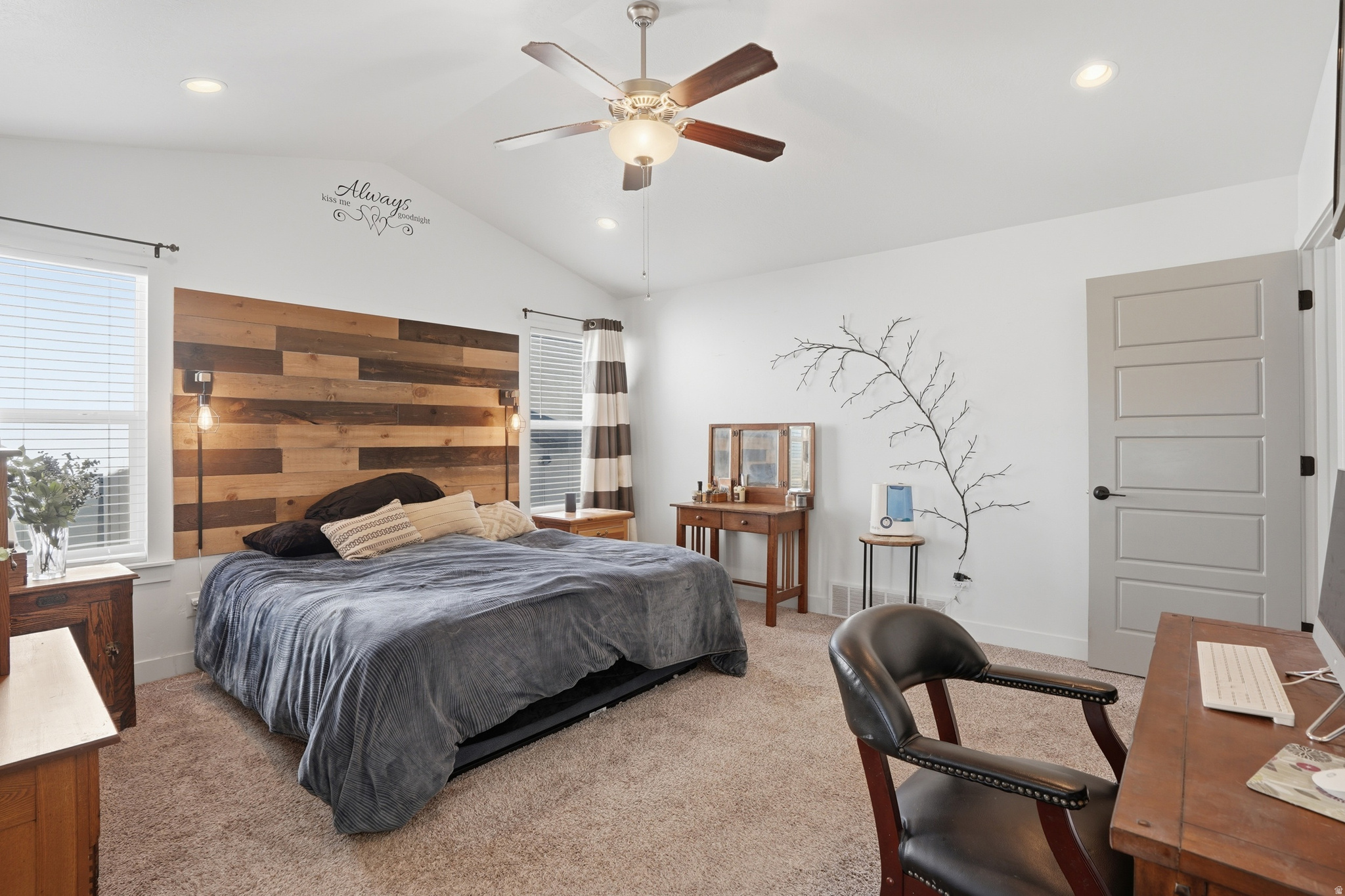 EAGLE POINT - Residential