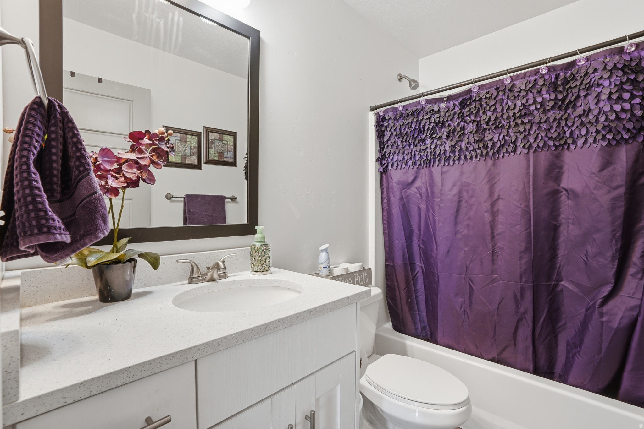 EAGLE POINT - Residential