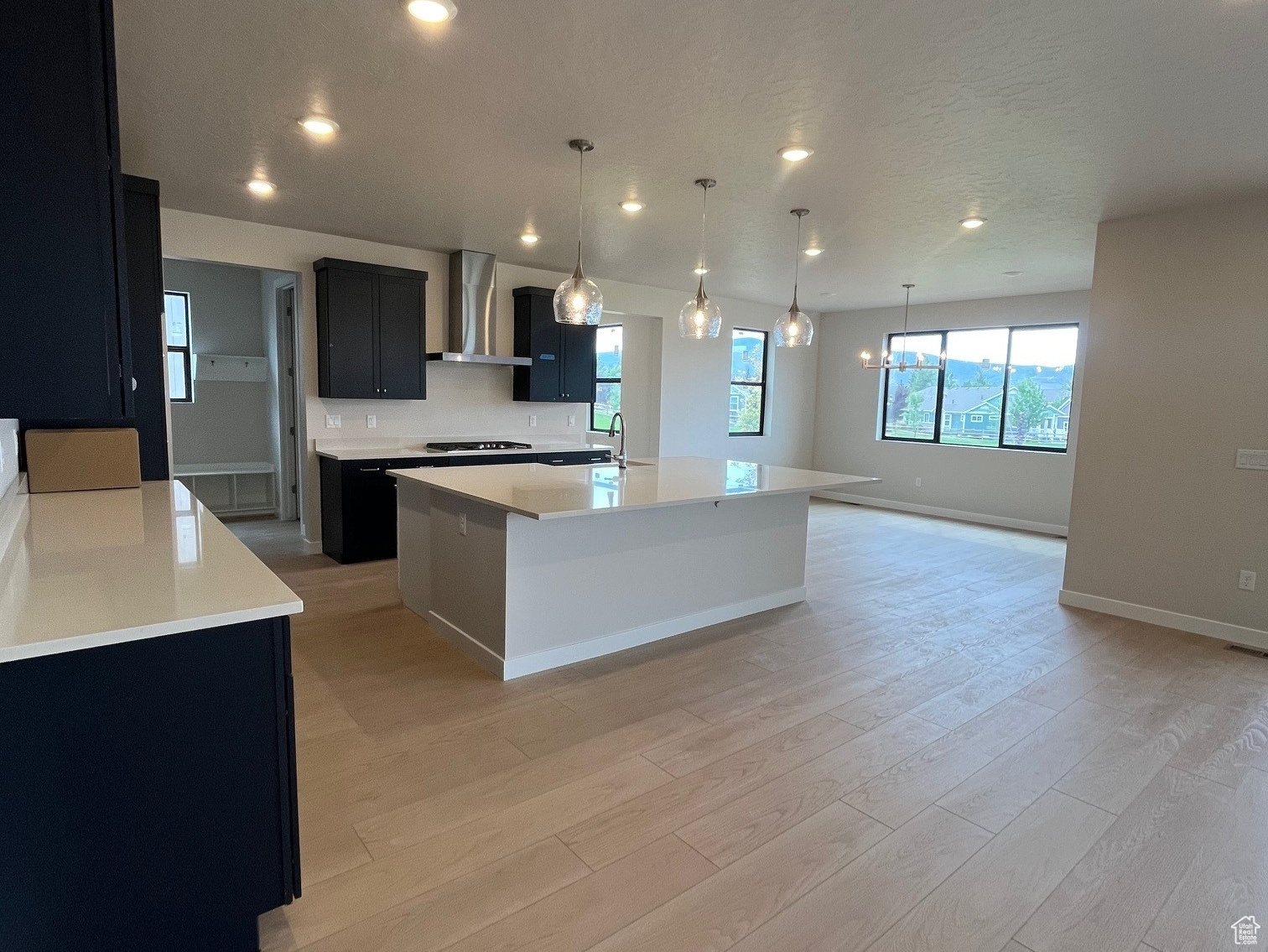 CROSSINGS AT LAKE CREEK - Residential