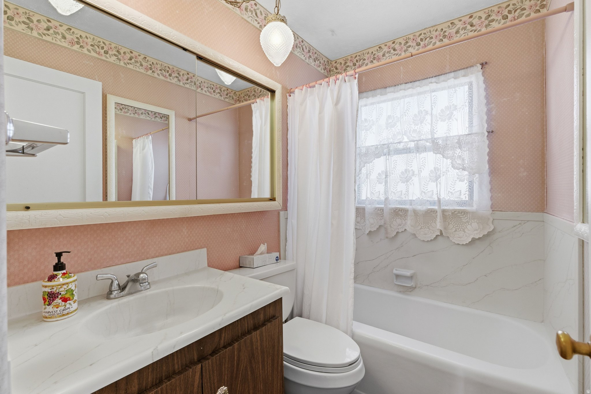 OQUIRRH HILLS - Residential