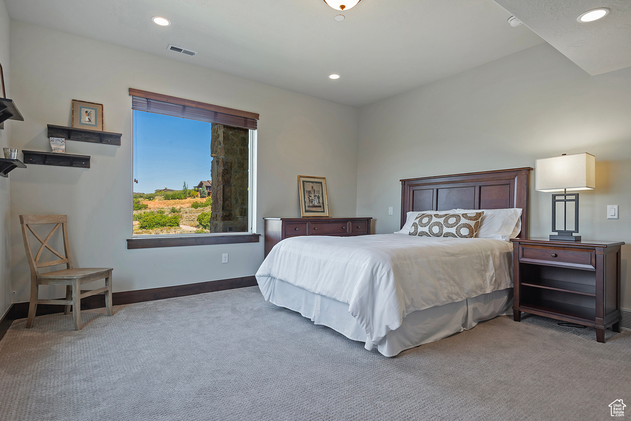 HIDEOUT CANYON - Residential