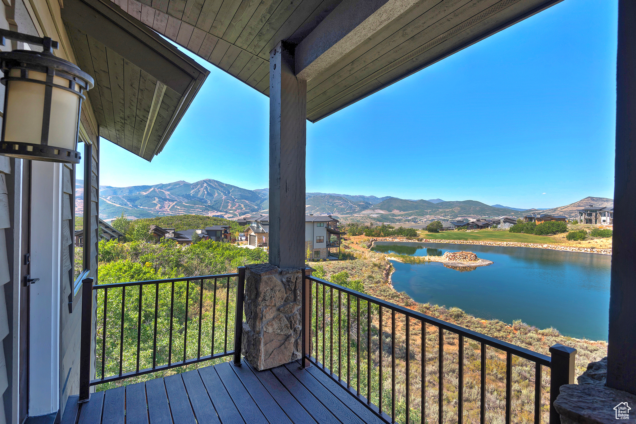 HIDEOUT CANYON - Residential