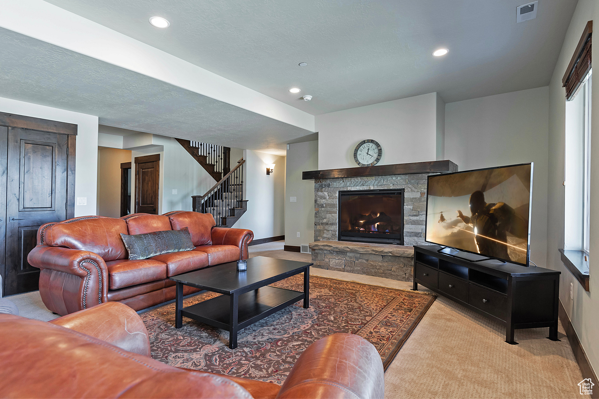 HIDEOUT CANYON - Residential