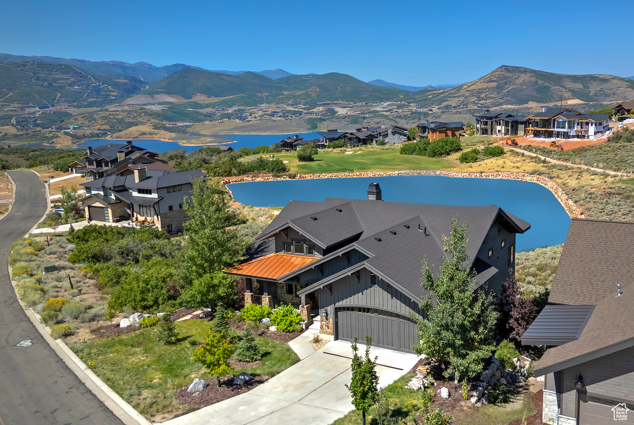 HIDEOUT CANYON - Residential