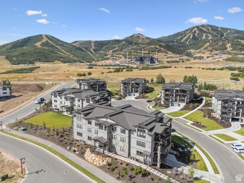 Tiny photo for 1121 W HELLING CIR #101, Heber City, UT 84032 (MLS # 2118168)