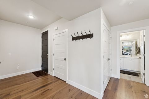 Tiny photo for 1121 W HELLING CIR #101, Heber City, UT 84032 (MLS # 2118168)