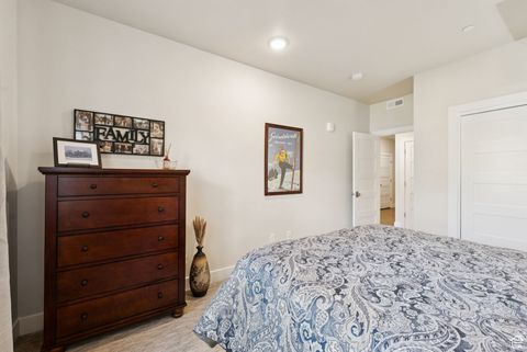 Tiny photo for 1121 W HELLING CIR #101, Heber City, UT 84032 (MLS # 2118168)