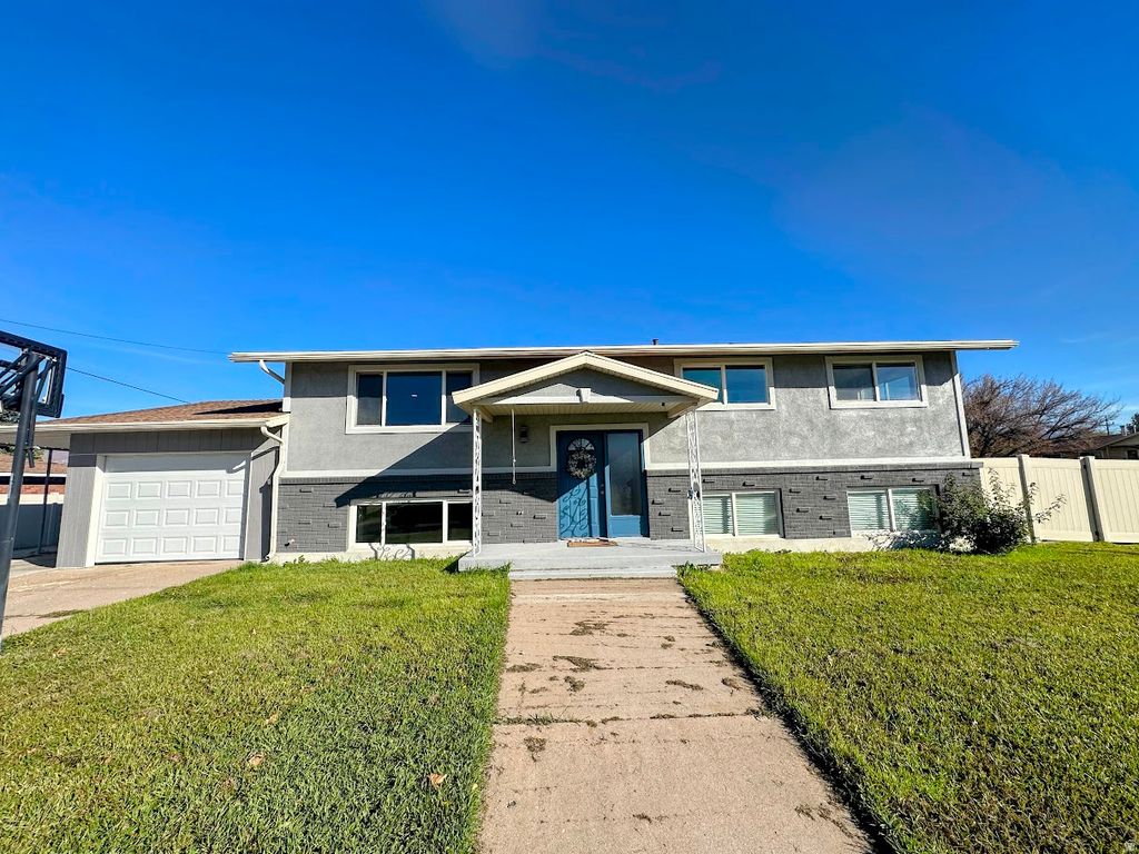 Photo of 4290 S 800 W, Riverdale, UT 84405 (MLS # 2154720)