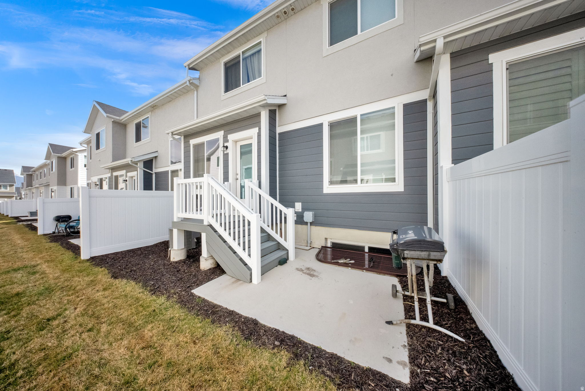 WILLOW POINT - Residential