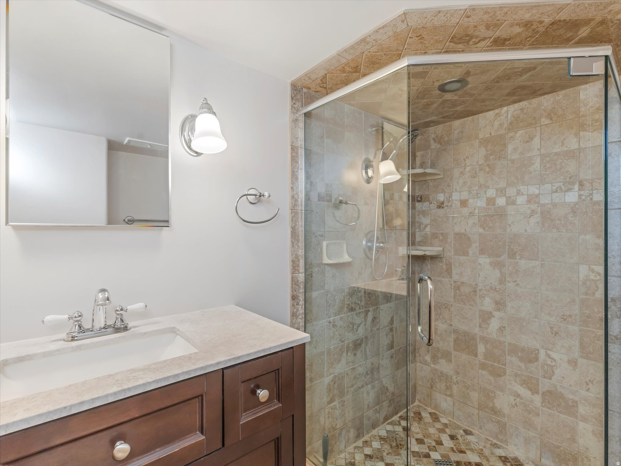 BROADMOOR - Residential