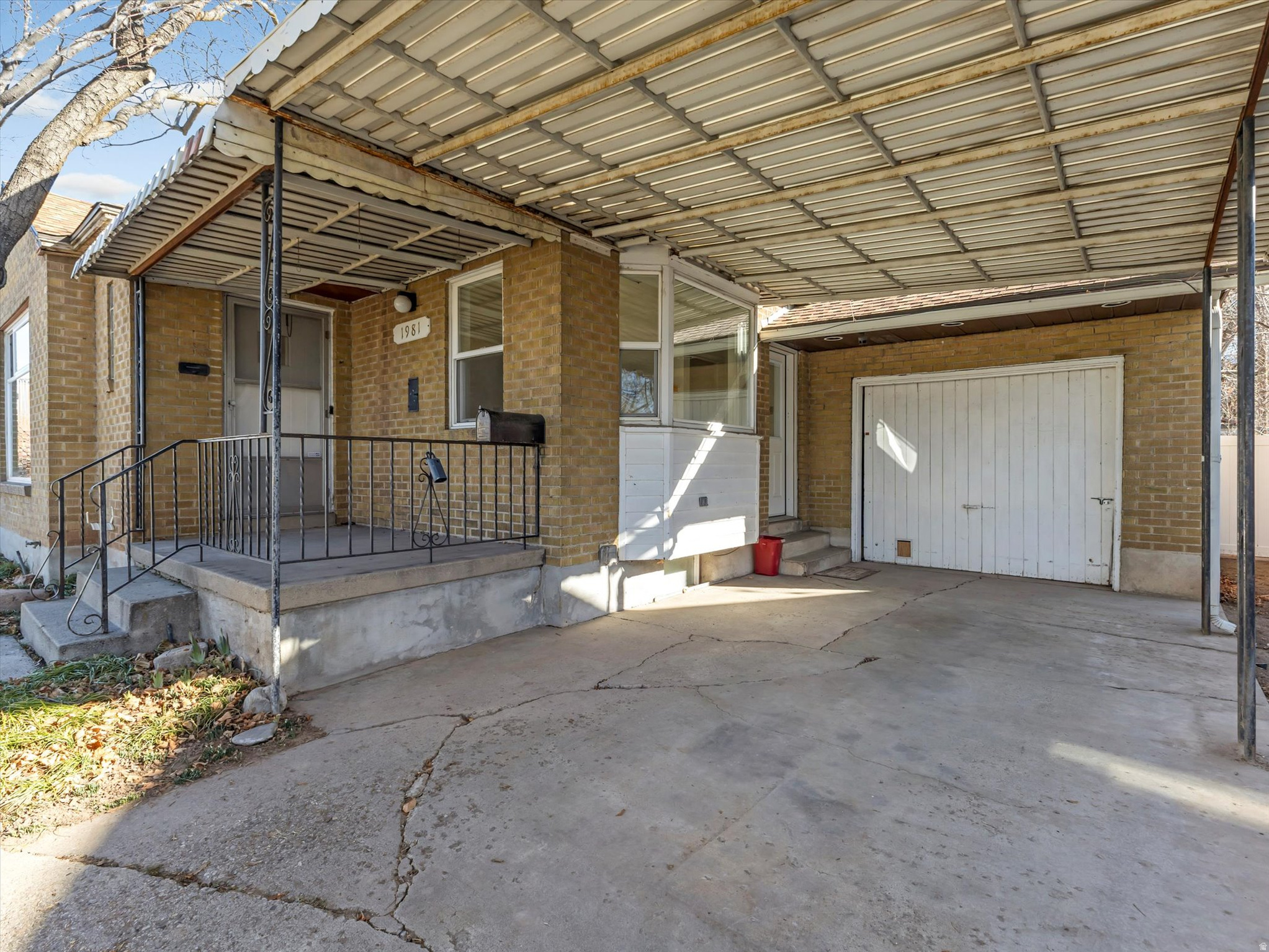 BROADMOOR - Residential