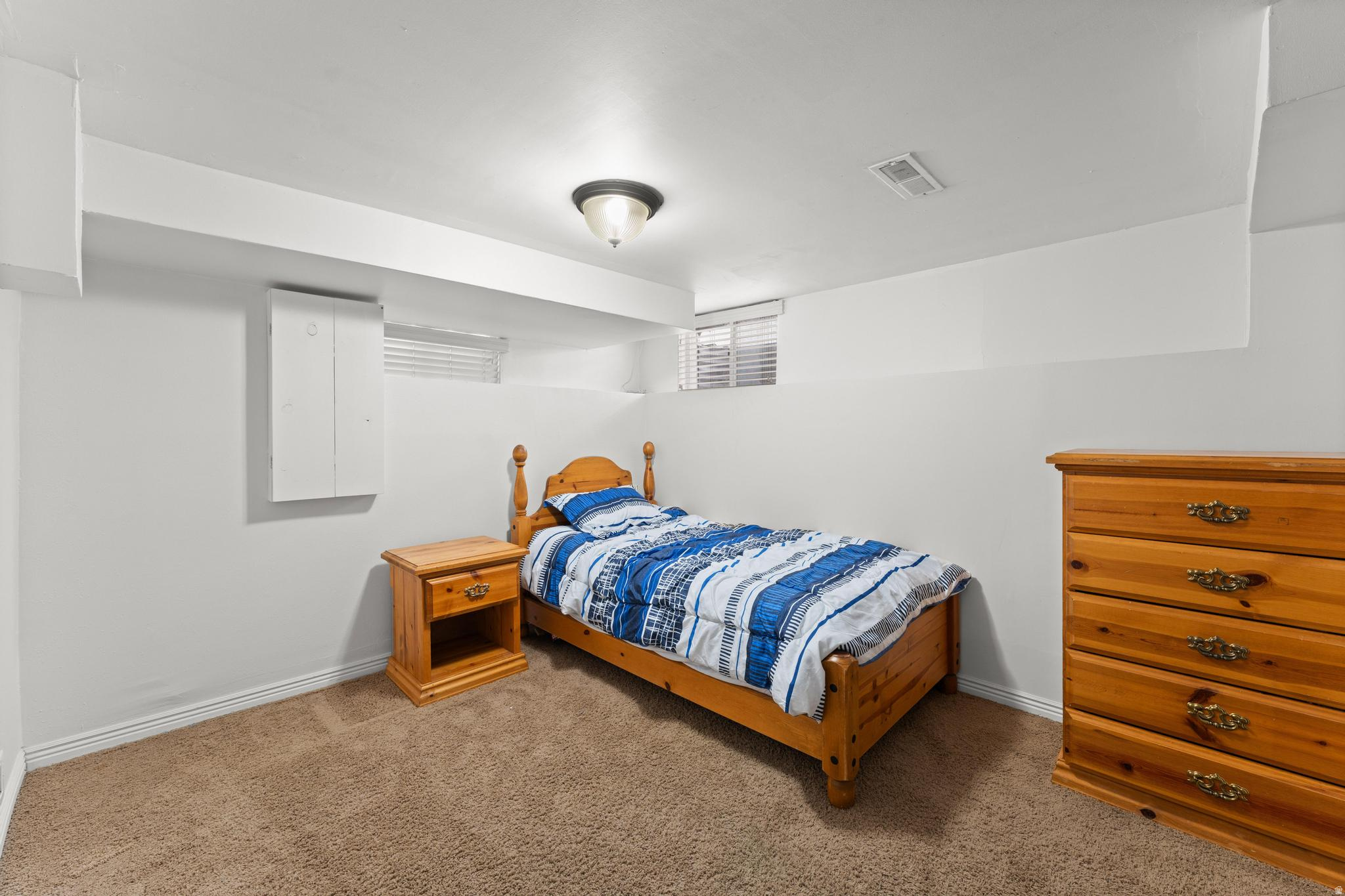 MURRAY DALE - Residential