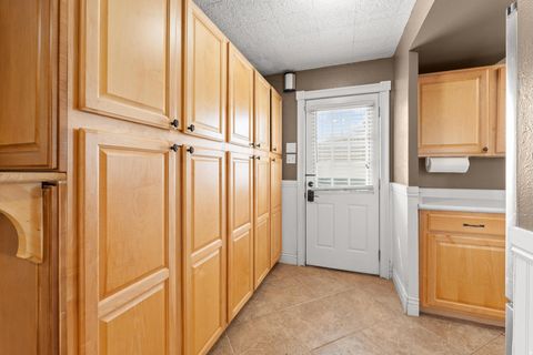 Tiny photo for 6241 S 440 E, Murray, UT 84107 (MLS # 2150434)