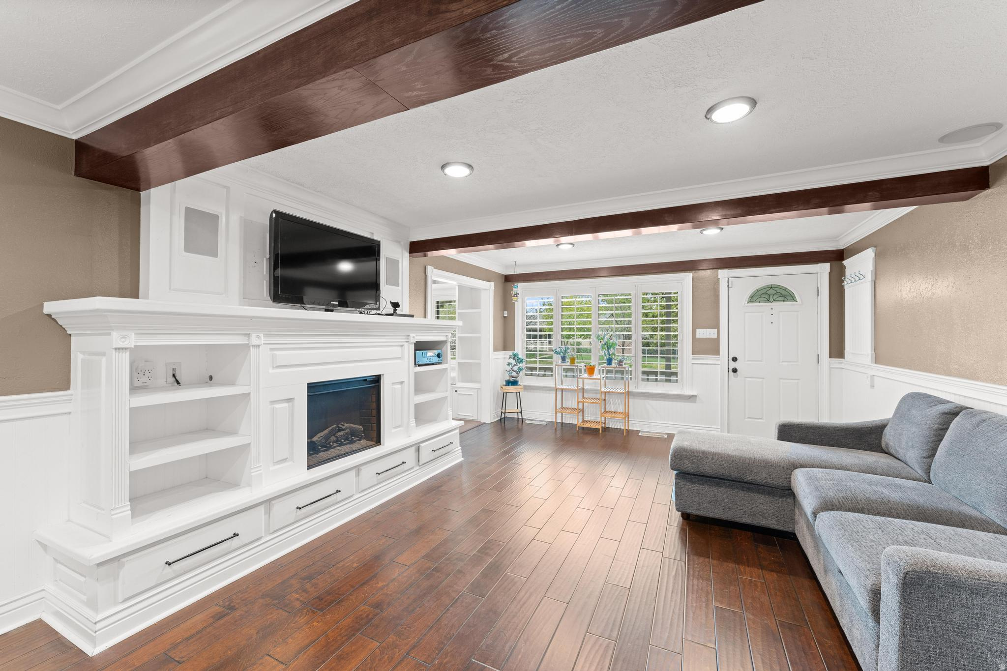 MURRAY DALE - Residential