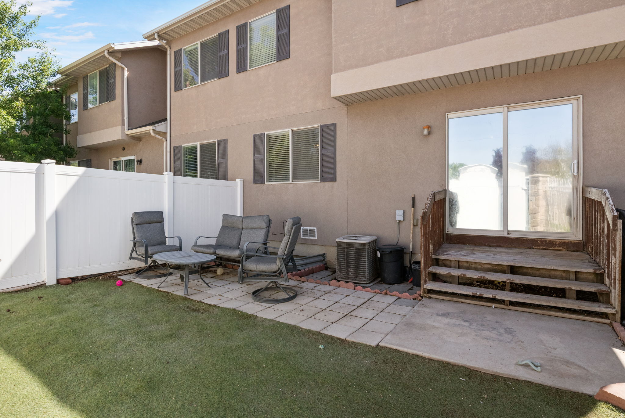 MADISON COVE - Residential
