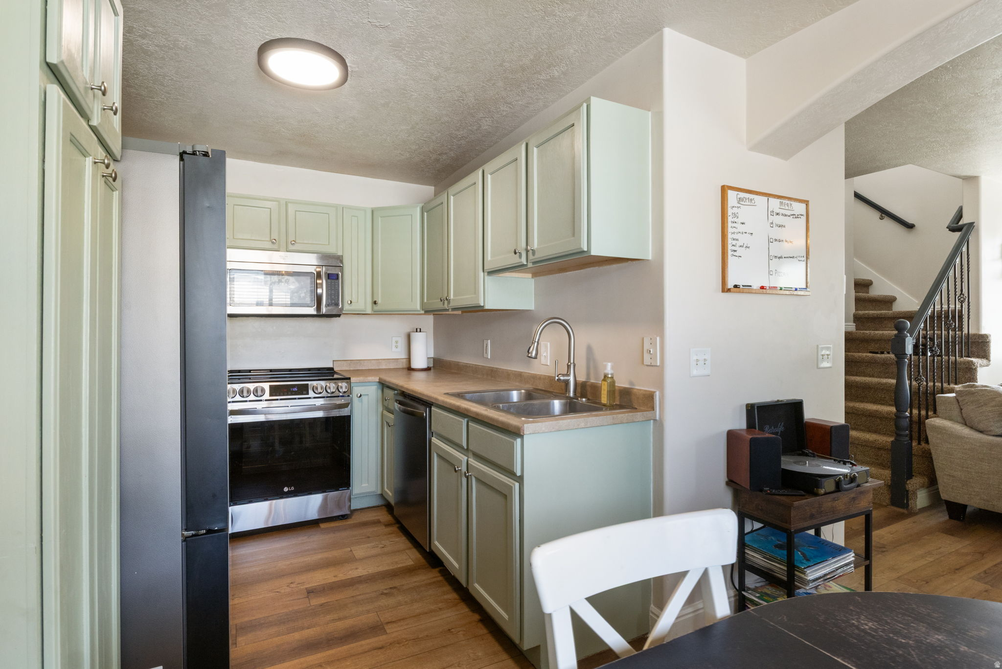 MADISON COVE - Residential