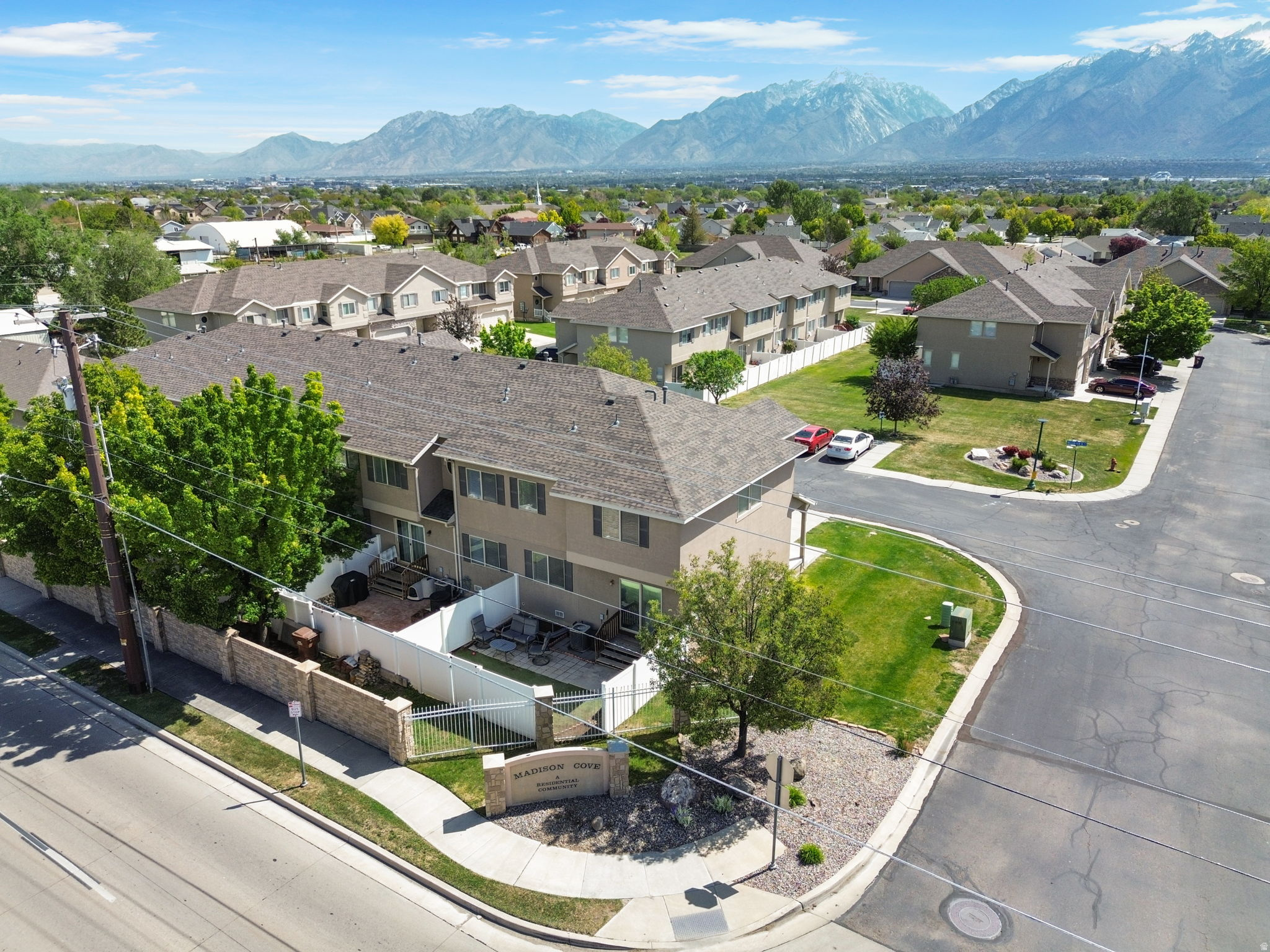 MADISON COVE - Residential