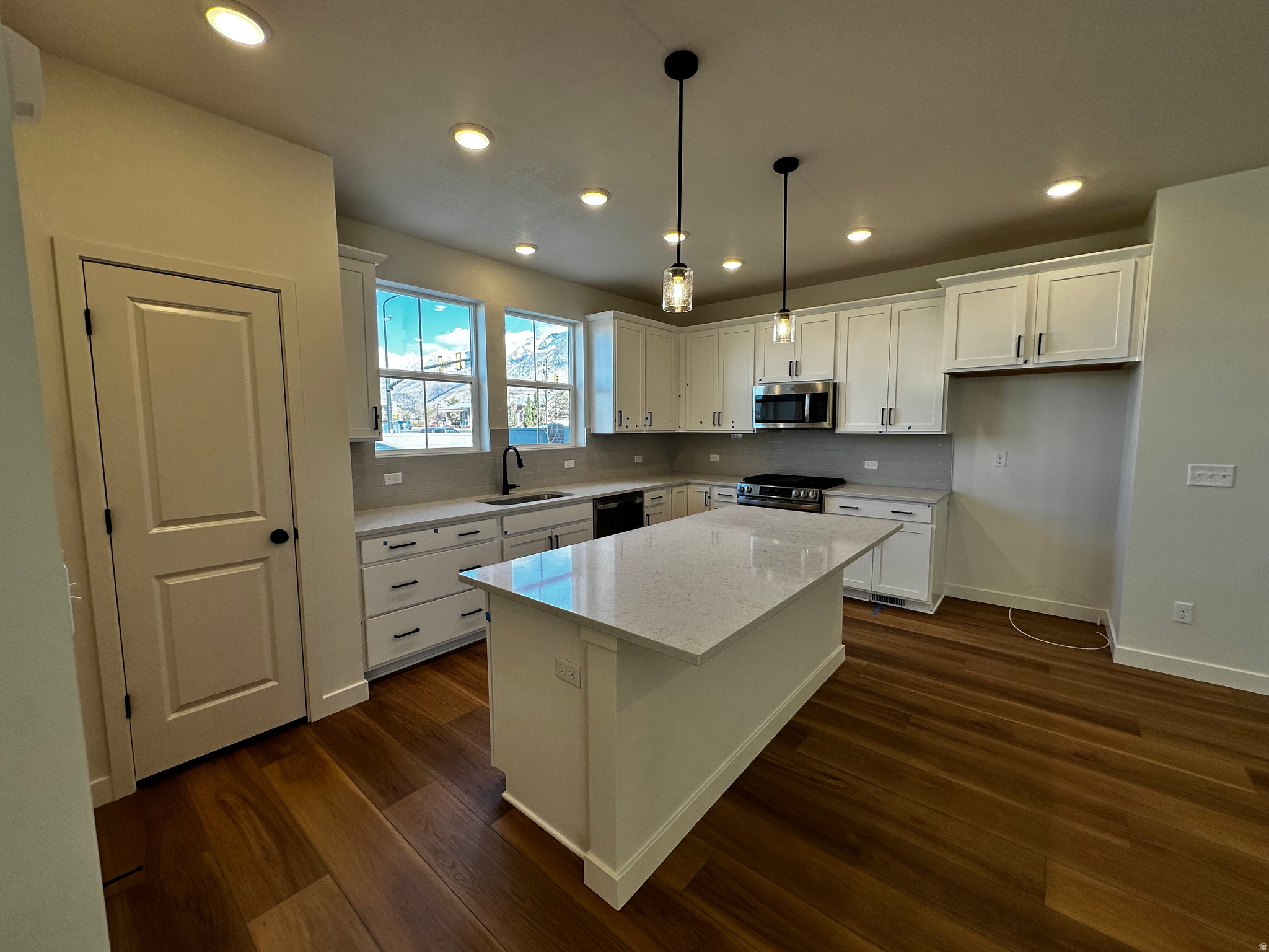 RIDGE - Residential Lease