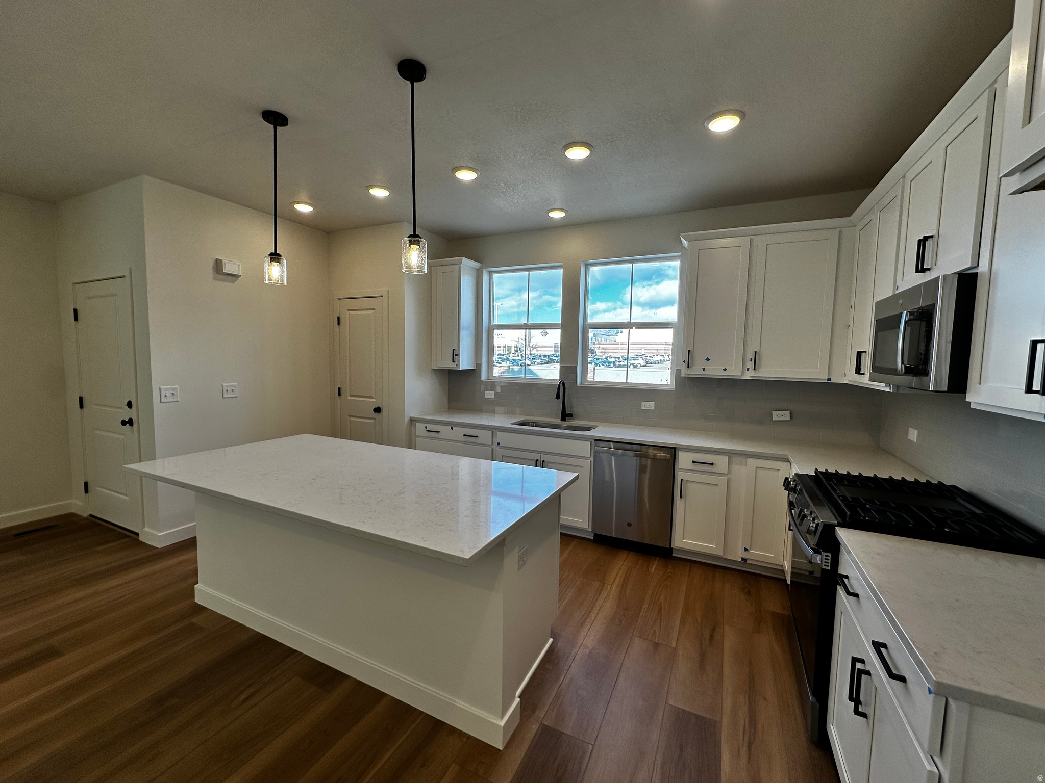 RIDGE - Residential Lease