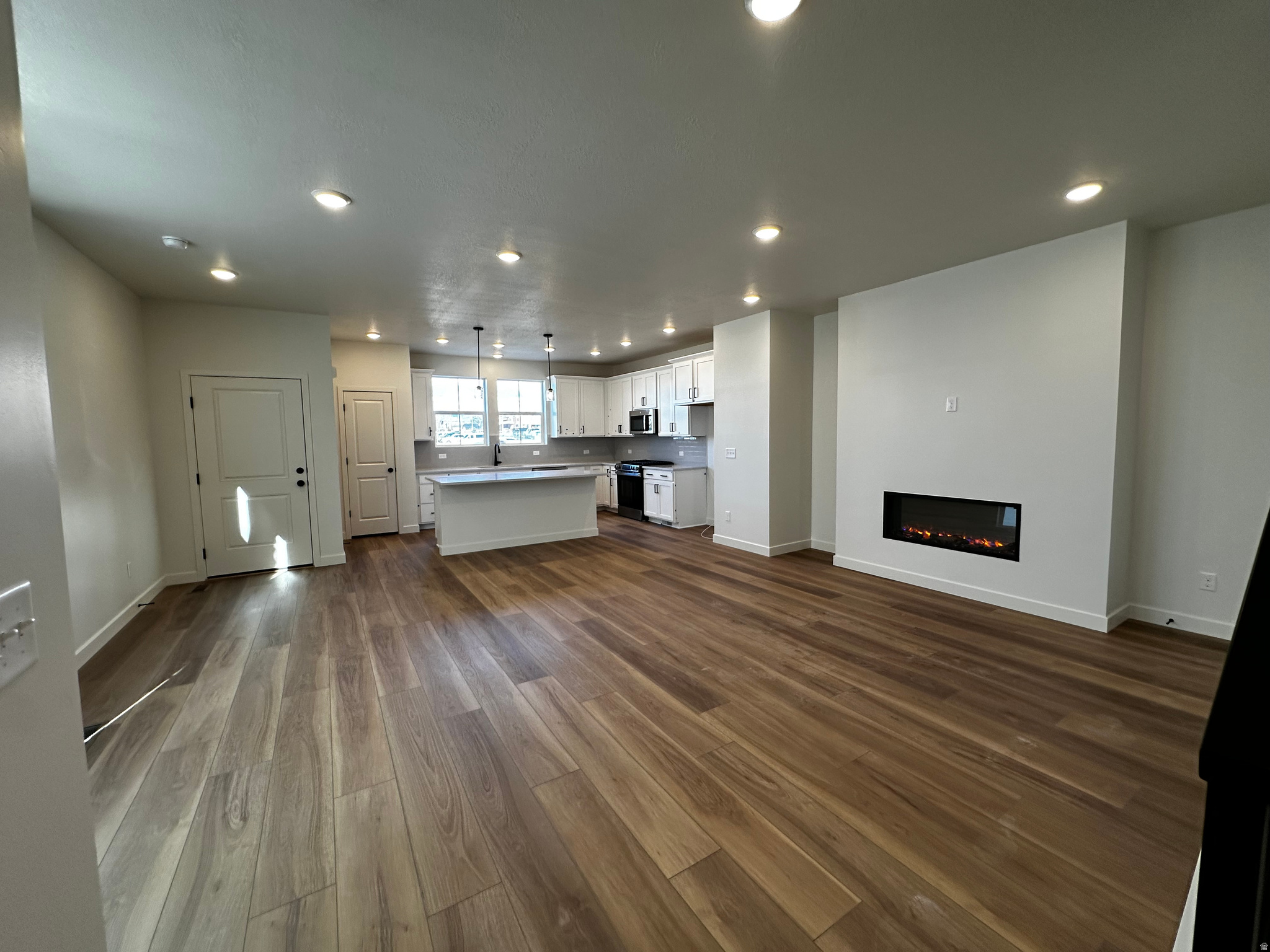 RIDGE - Residential Lease