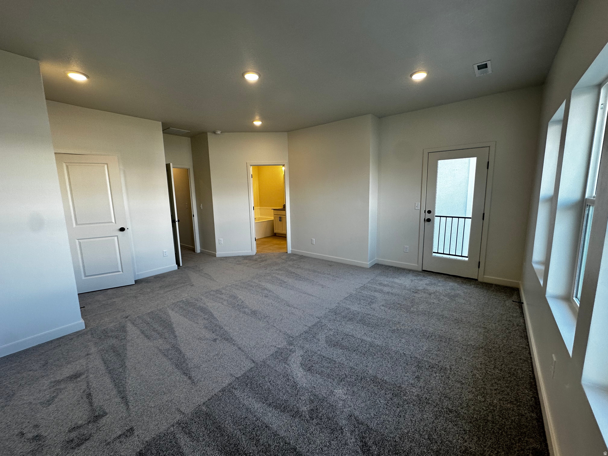 RIDGE - Residential Lease