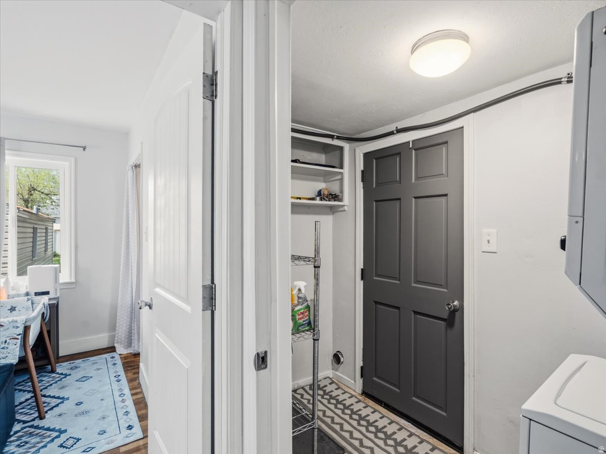 POPLAR PLACE - Residential