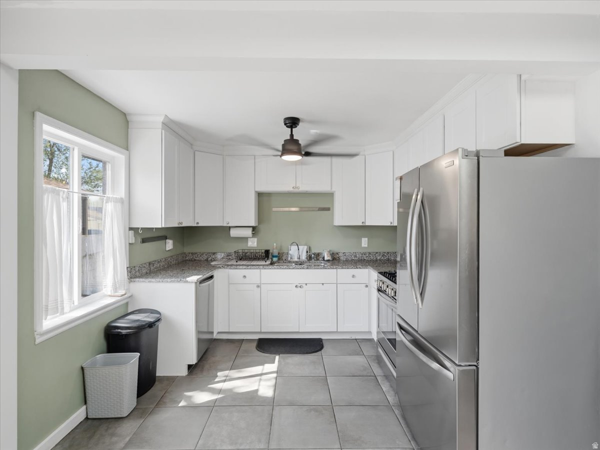 POPLAR PLACE - Residential