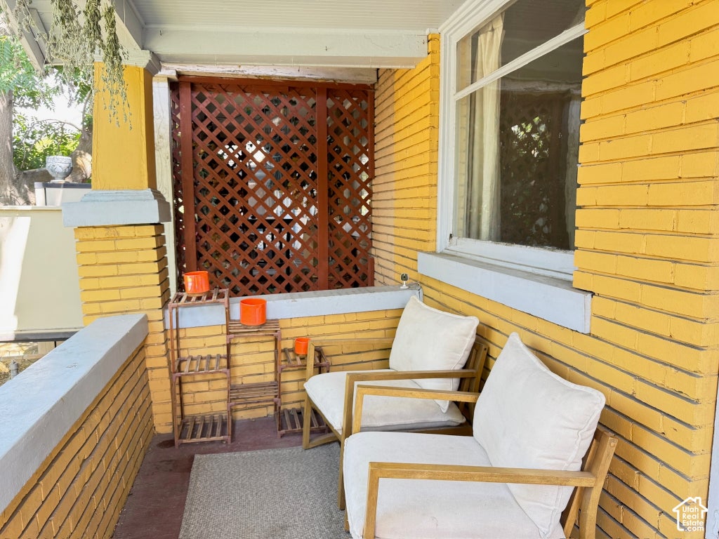 Photo of 376 E LOGAN AVE, Salt Lake City, UT 84115 (MLS # 2191361)