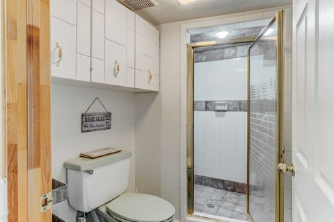 Tiny photo for 775 E 1500 S, Bountiful, UT 84010 (MLS # 2146358)