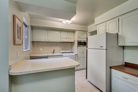 Tiny photo for 2220 E MURRAY HOLLADAY RD S #223, Holladay, UT 84117 (MLS # 2176570)