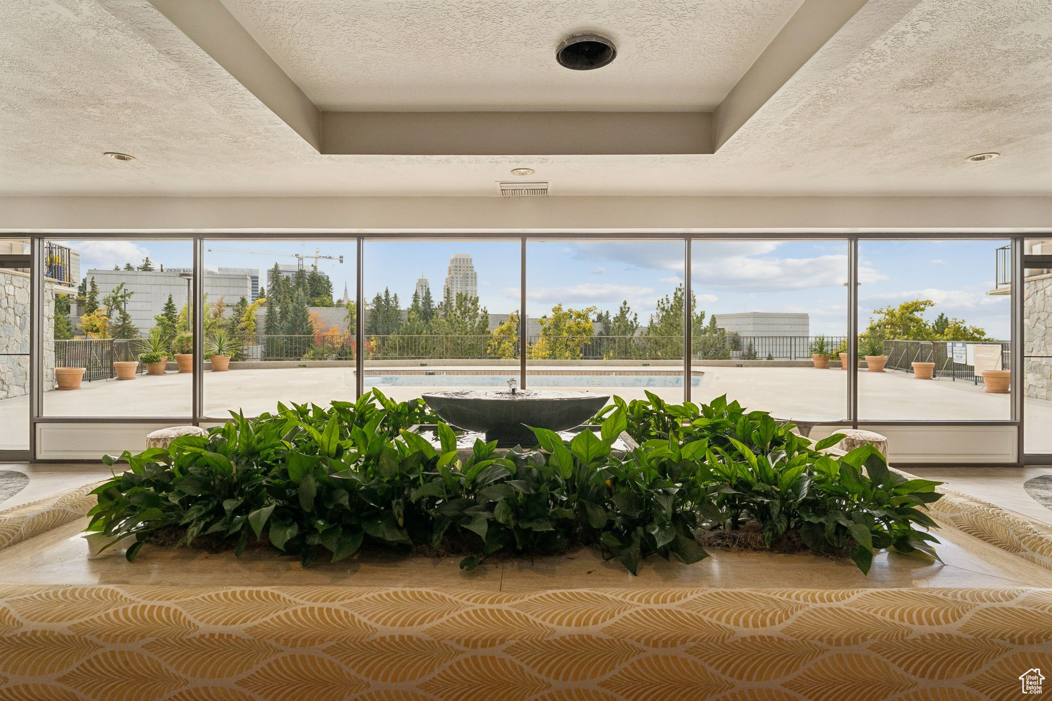 ZION SUMMIT - Residential