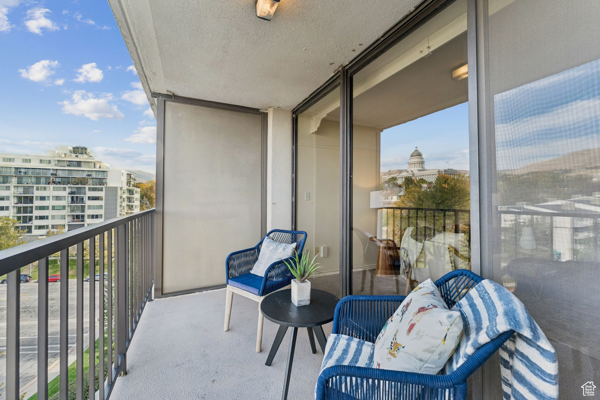 ZION SUMMIT - Residential