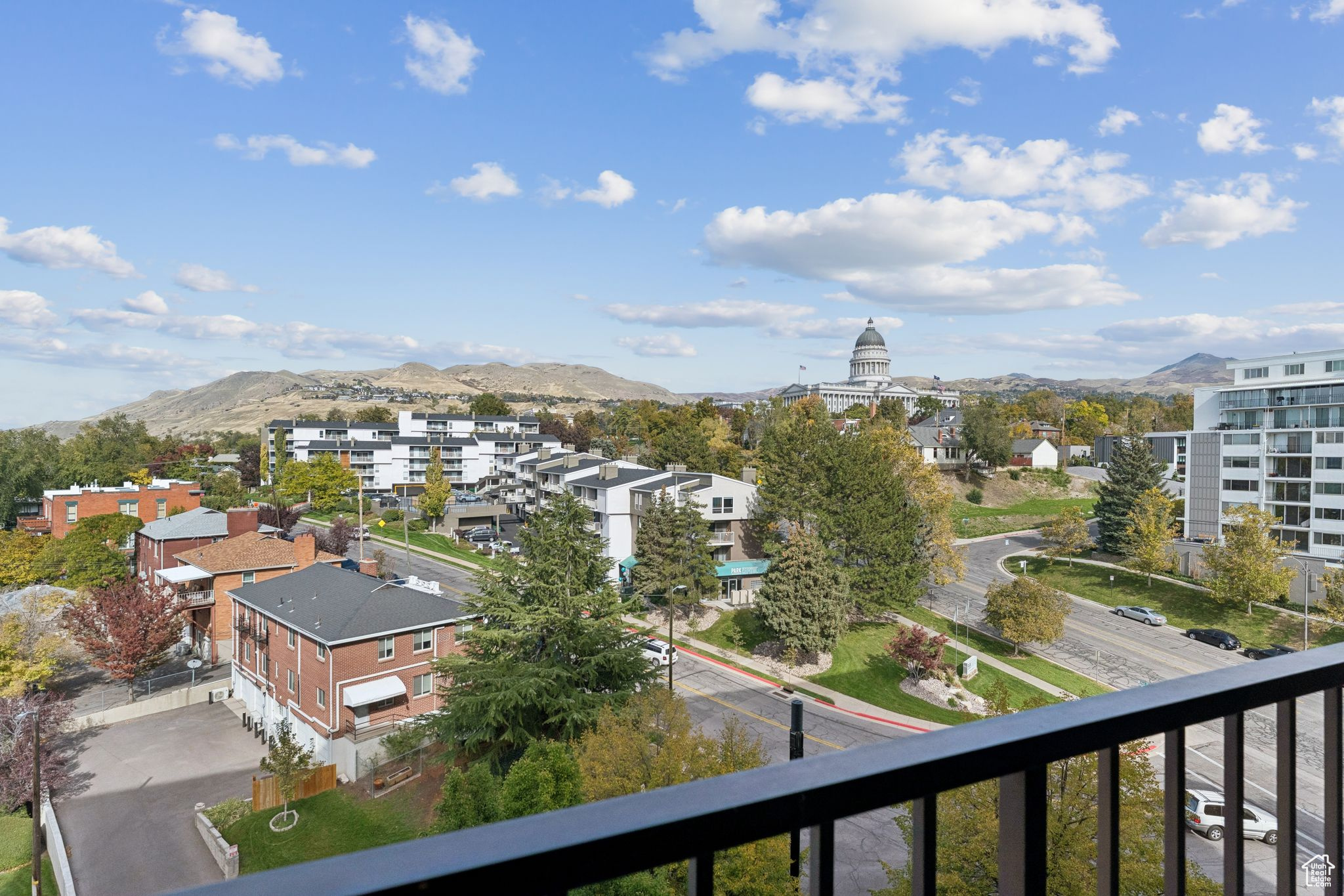 ZION SUMMIT - Residential