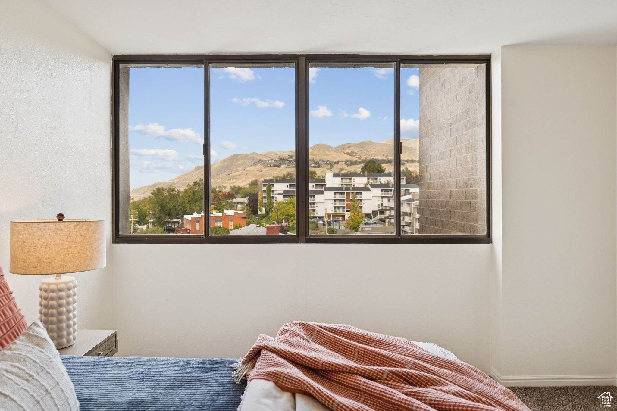 ZION SUMMIT - Residential