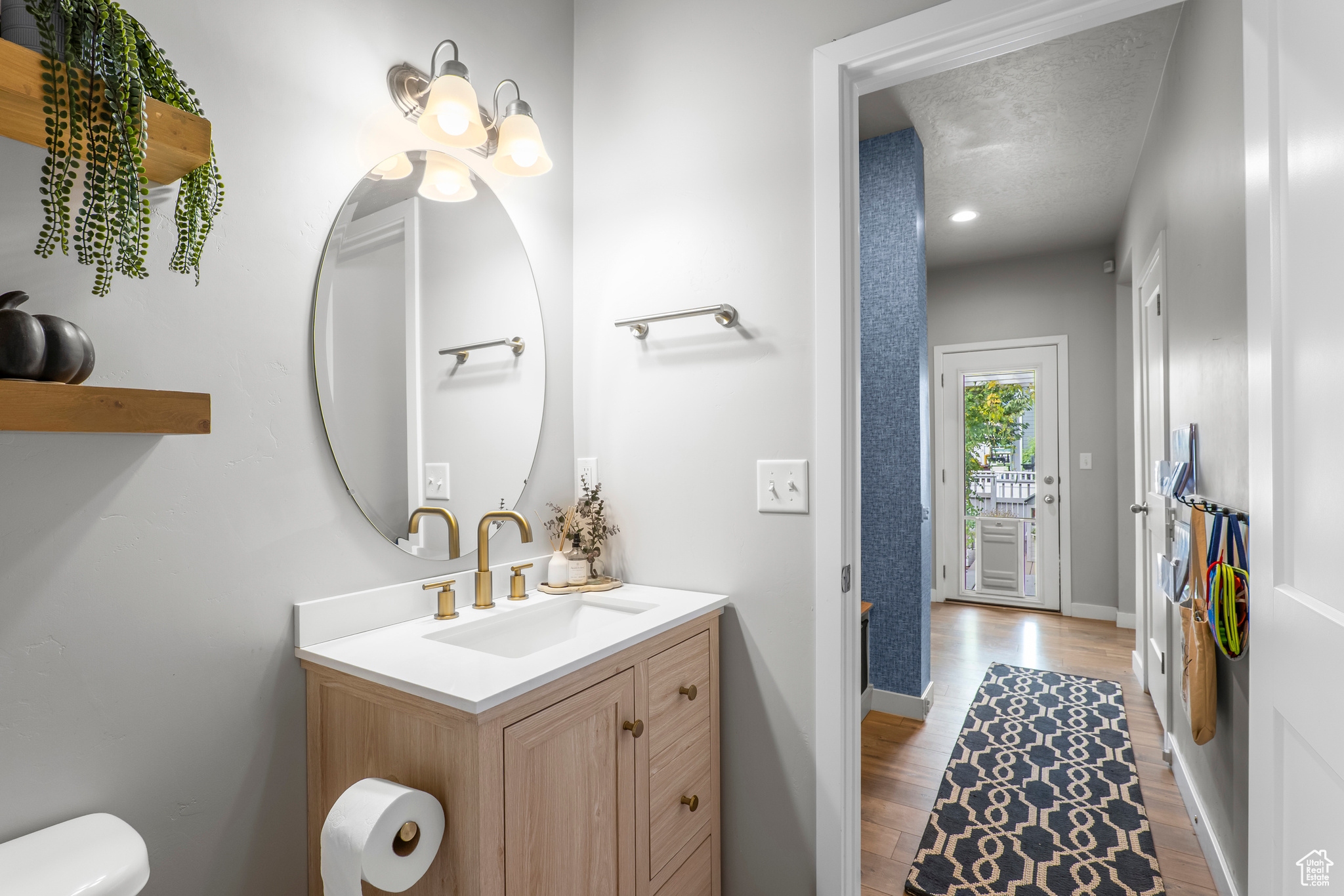 DAYBREAK - Residential