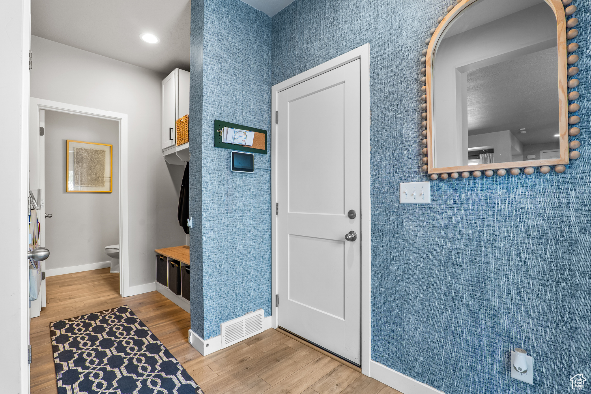 DAYBREAK - Residential