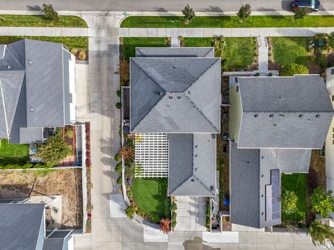 Tiny photo for 11656 S MORING POINT WAY #572, South Jordan, UT 84009 (MLS # 2117892)