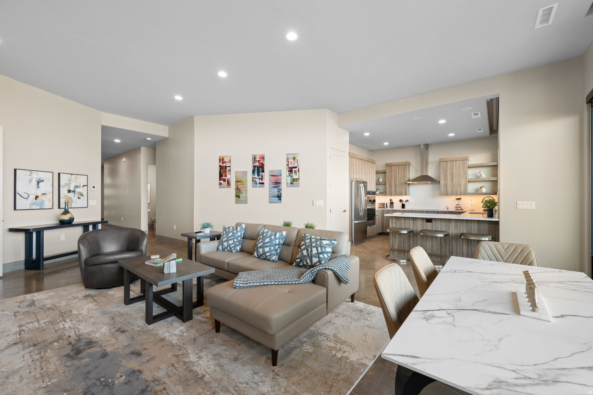 SHINAVA RIDGE - Residential