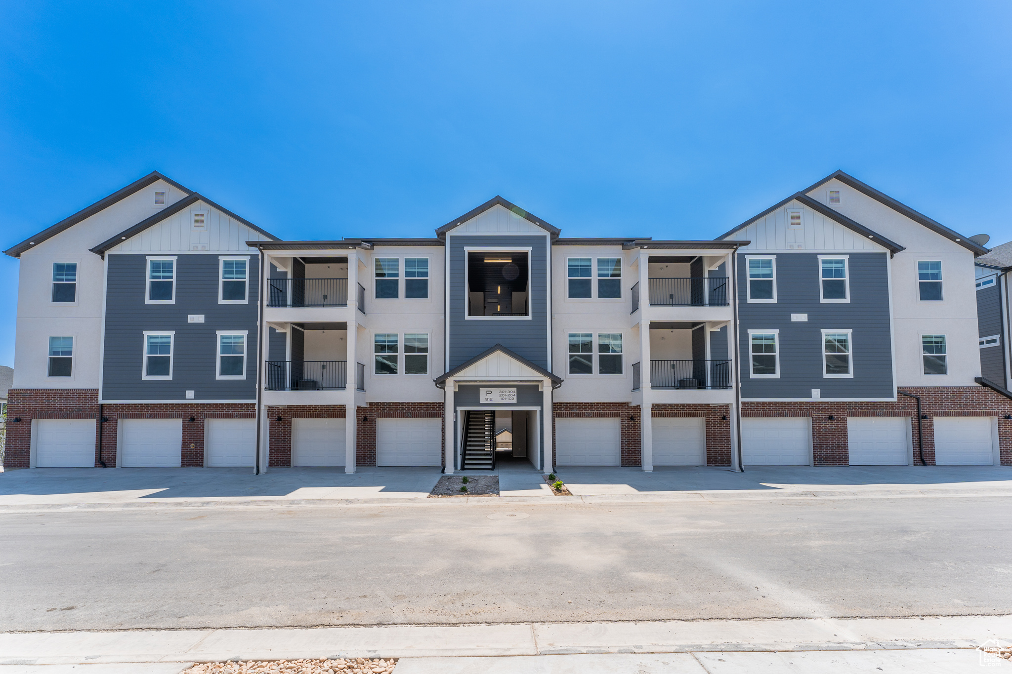 HIGHRIDGE - Residential