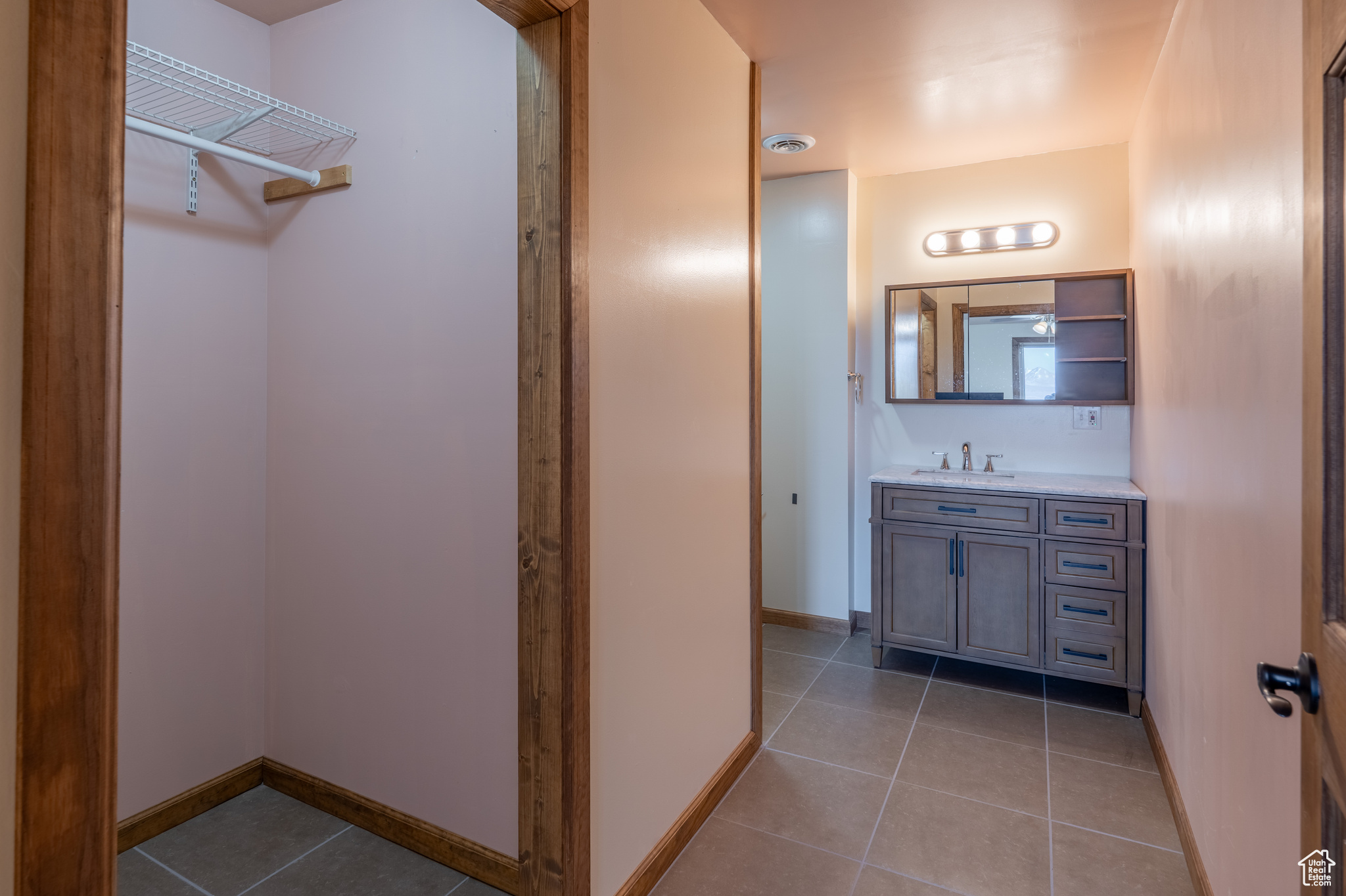 266 S Eastland Rd, Monticello, Utah image 11