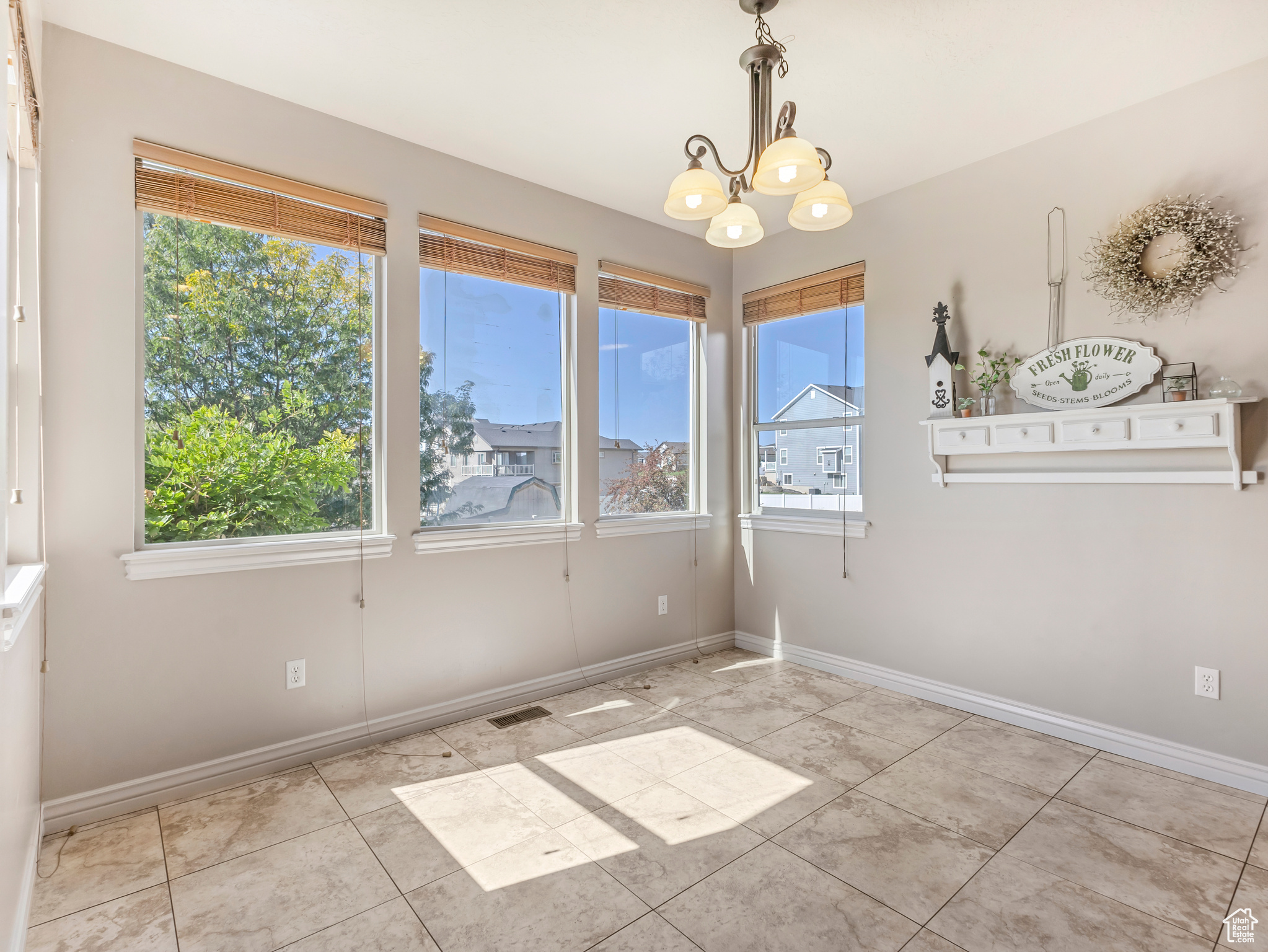 FREMONT ESTATES - Residential
