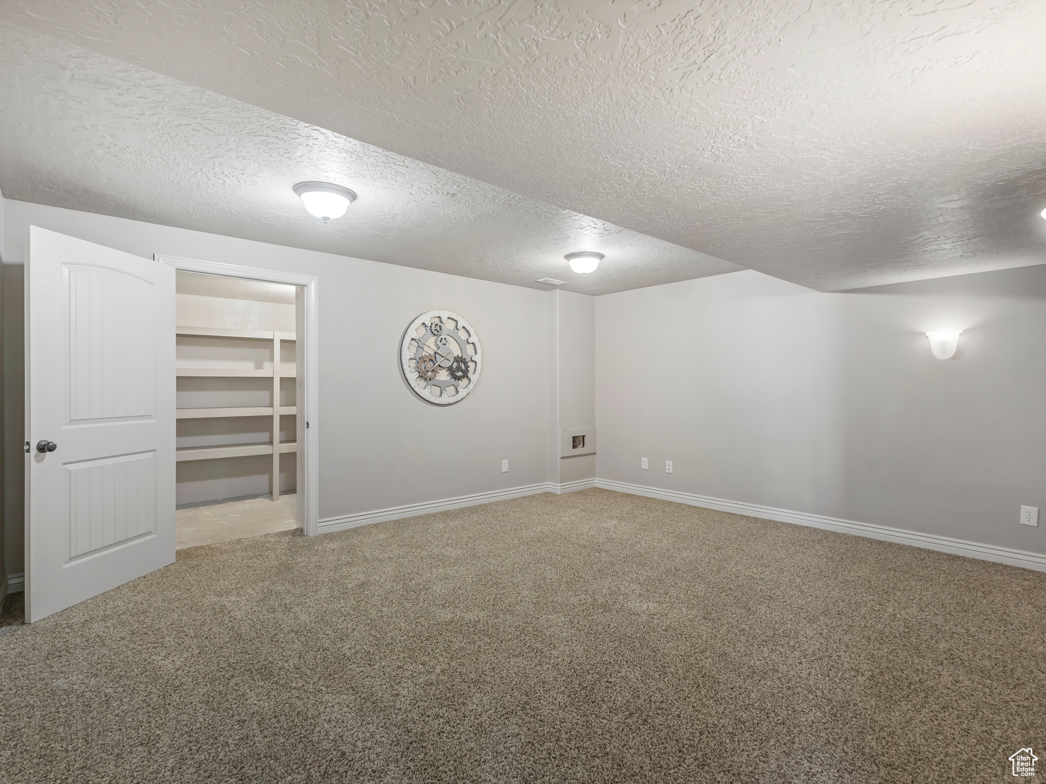 FREMONT ESTATES - Residential