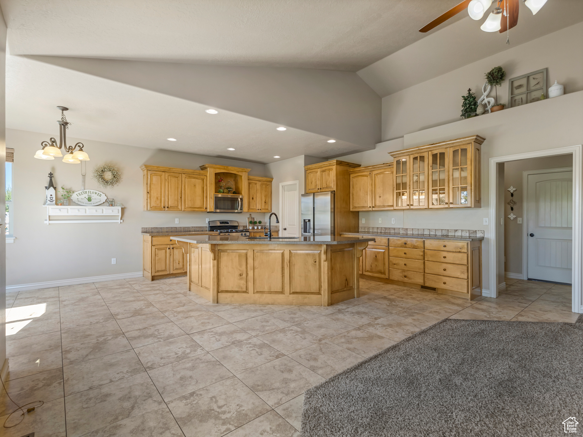 FREMONT ESTATES - Residential