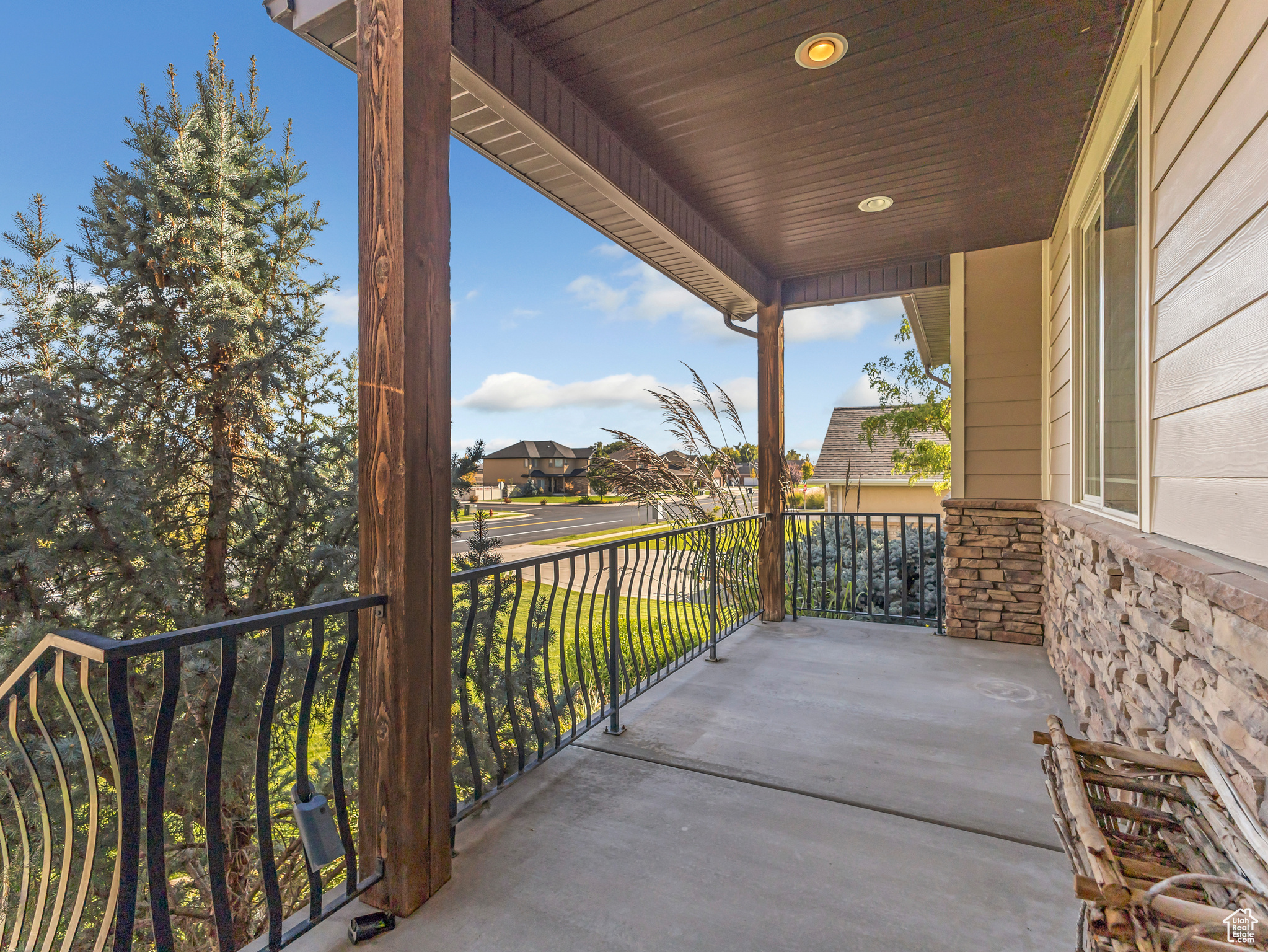 FREMONT ESTATES - Residential