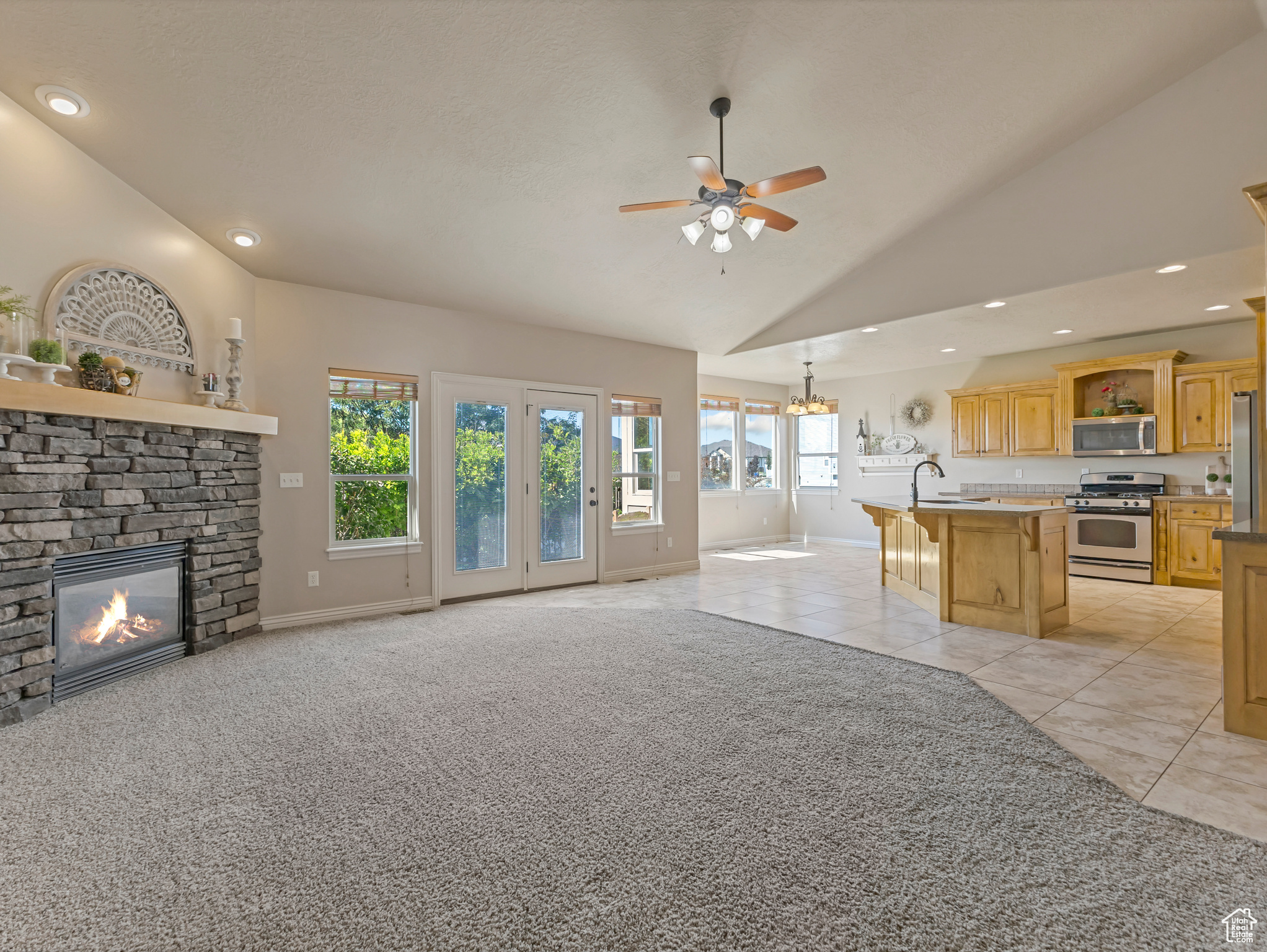 FREMONT ESTATES - Residential