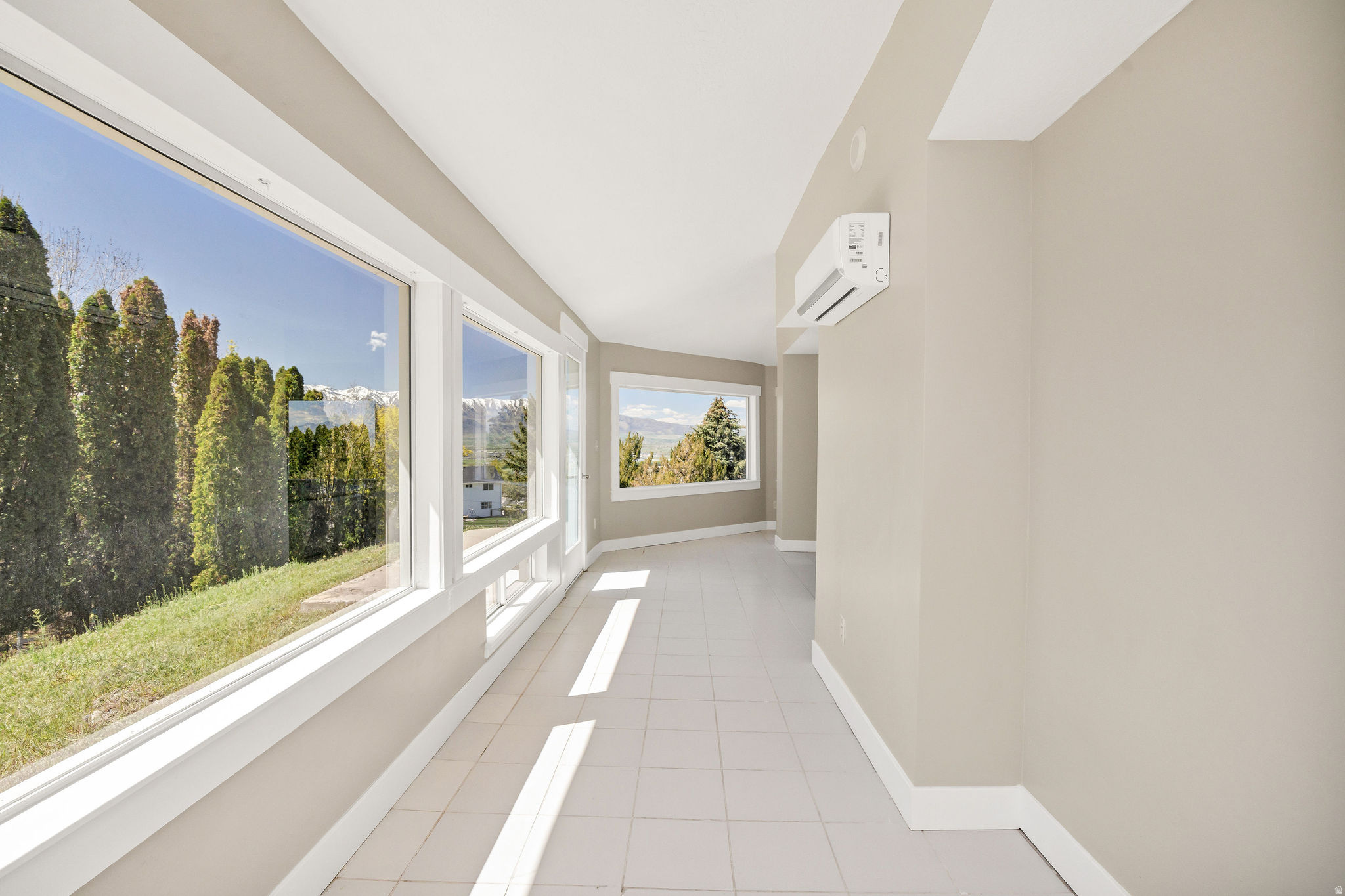 GRAND VIEW HILLS SUB - Residential